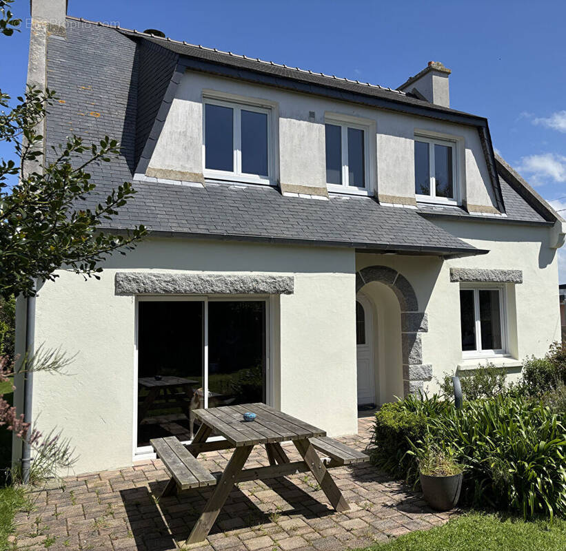 Maison à PLOUDALMEZEAU