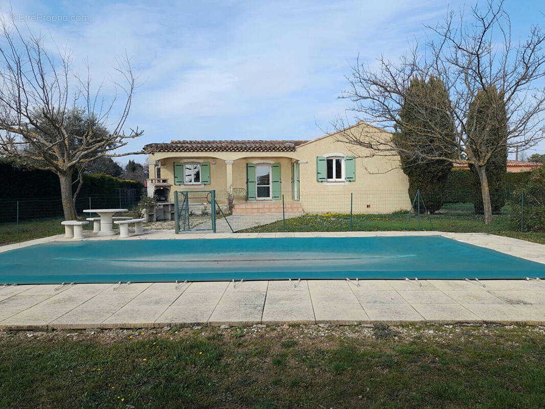 Maison à REGUSSE