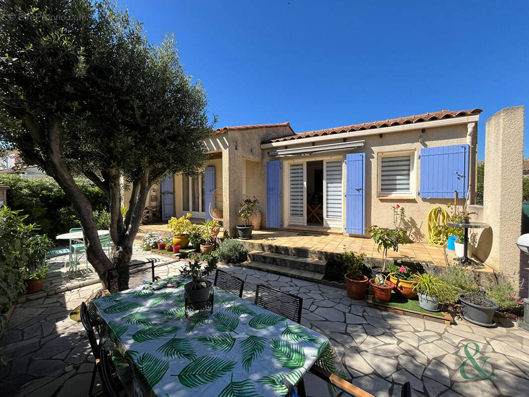 Maison à BORMES-LES-MIMOSAS