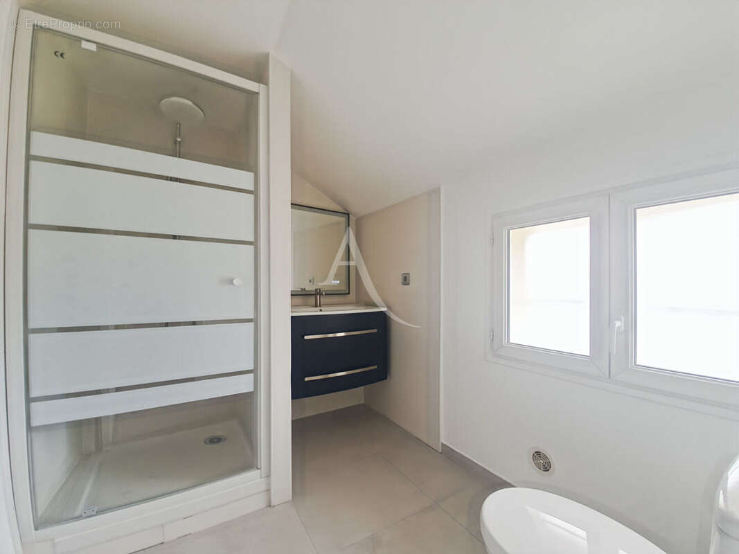 Appartement à EVECQUEMONT