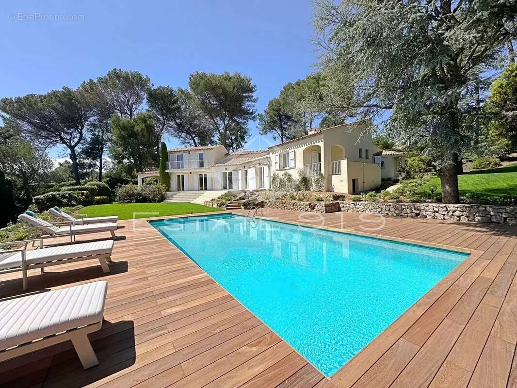 Maison à BIOT