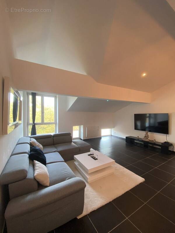 Appartement à SAINT-NICOLAS-DE-PORT