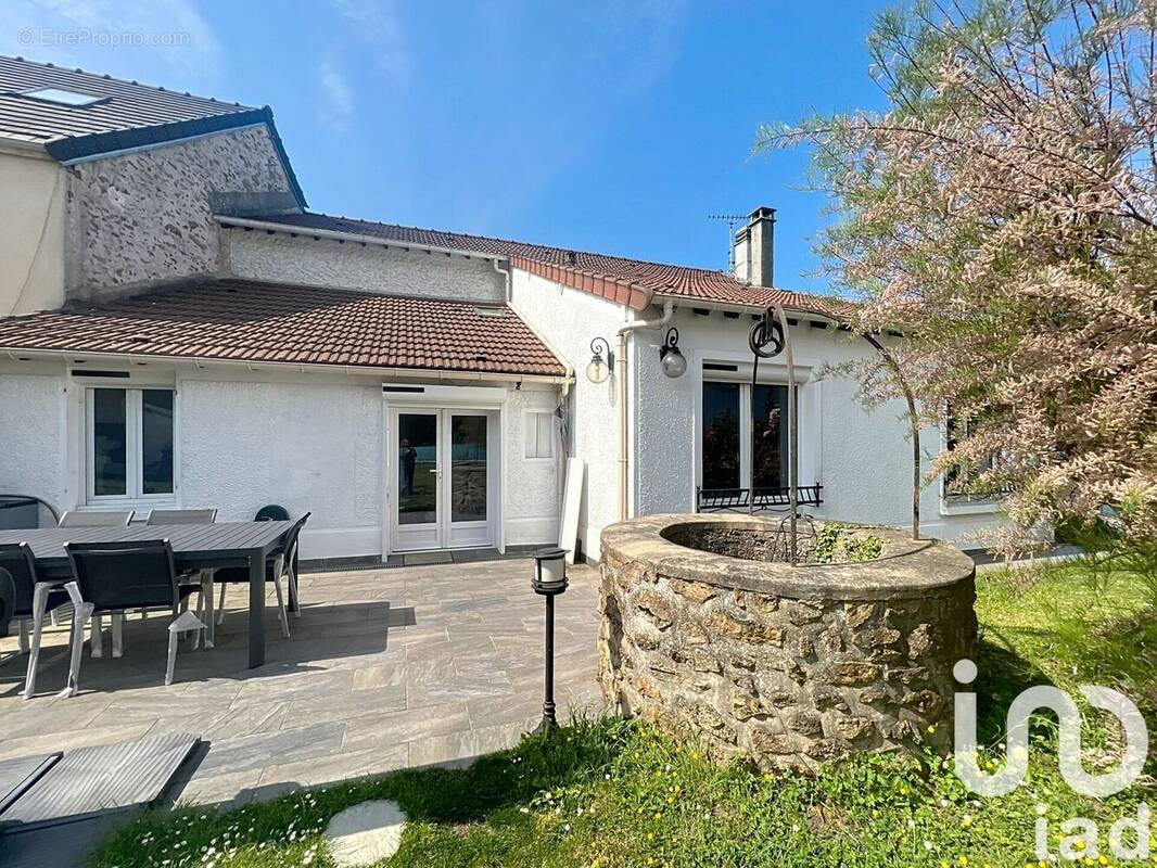 Photo 1 - Maison à MOUROUX