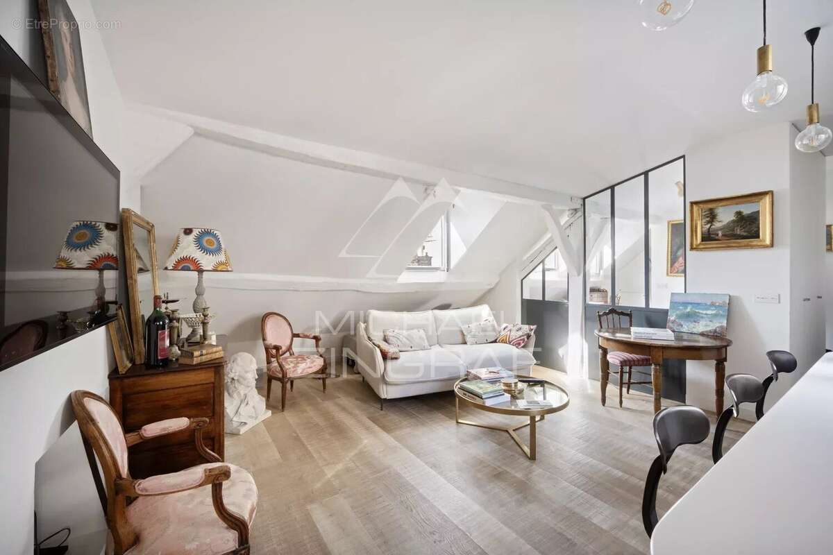 Appartement à PARIS-6E