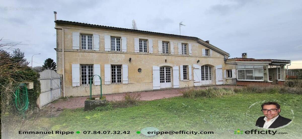 Maison à COGNAC