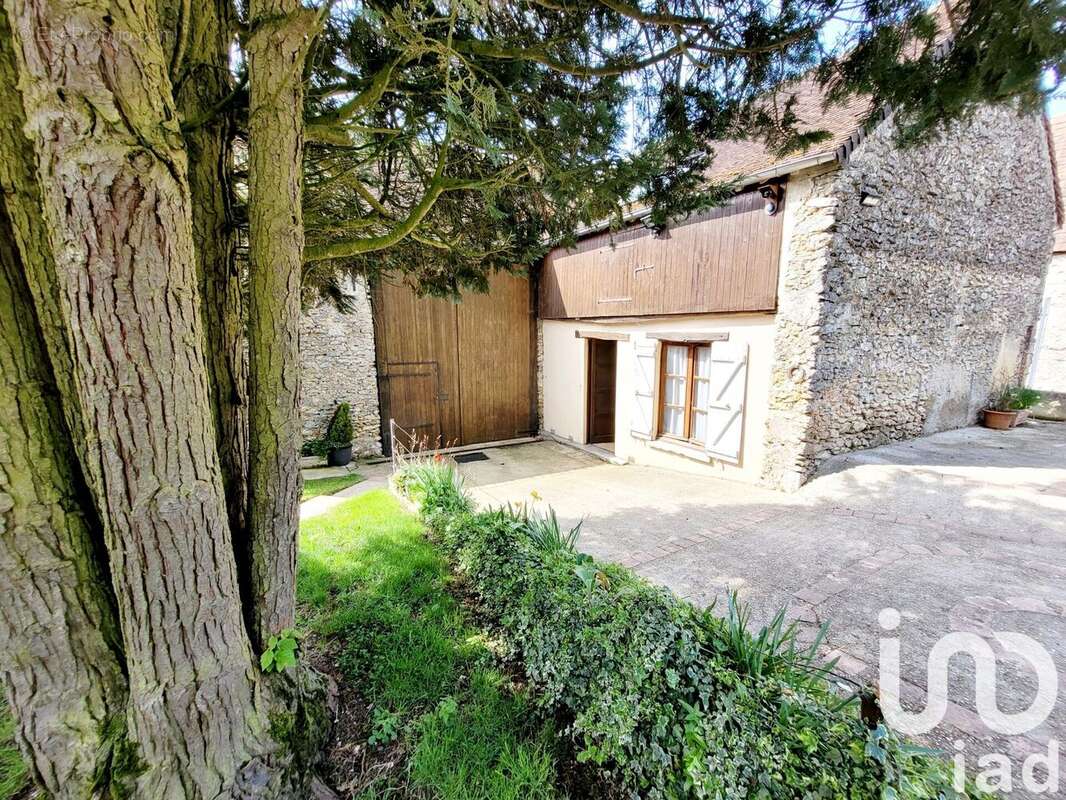 Photo 2 - Maison à ESTERNAY