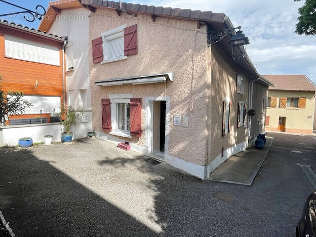 Maison à SAINT-GEORGES-D&#039;ESPERANCHE