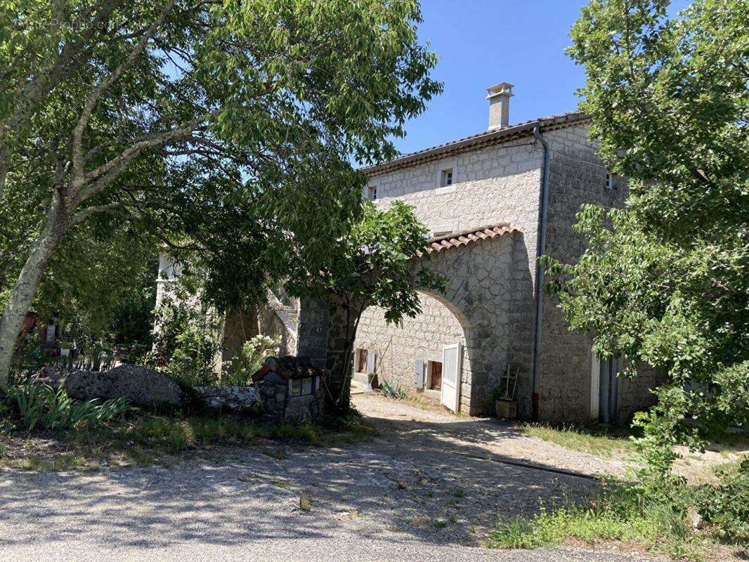 Maison à LABEAUME