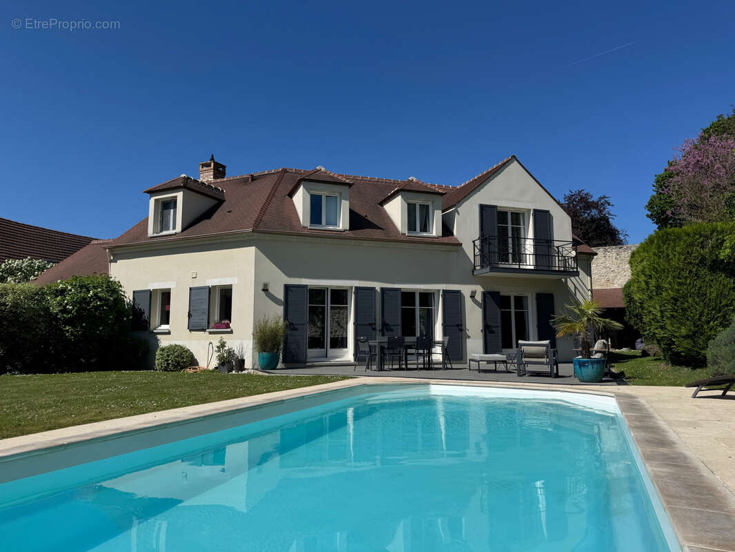 Maison à FONTENAY-EN-PARISIS
