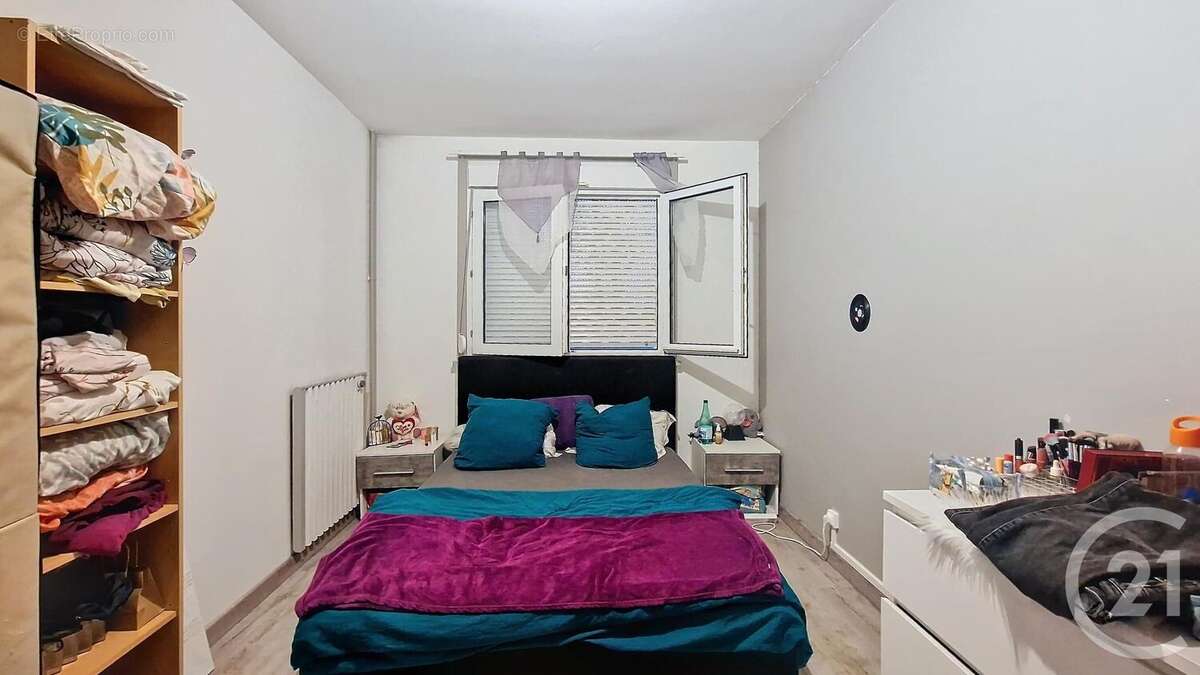 Appartement à LA CHAPELLE-SAINT-LUC