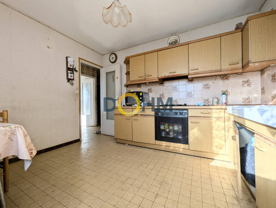 Maison à LA TOUR-DU-PIN