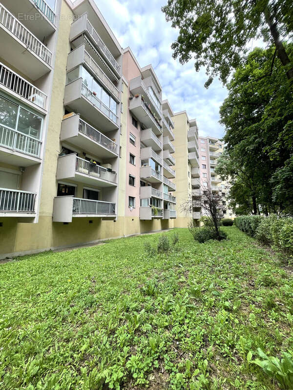 Appartement à ECHIROLLES