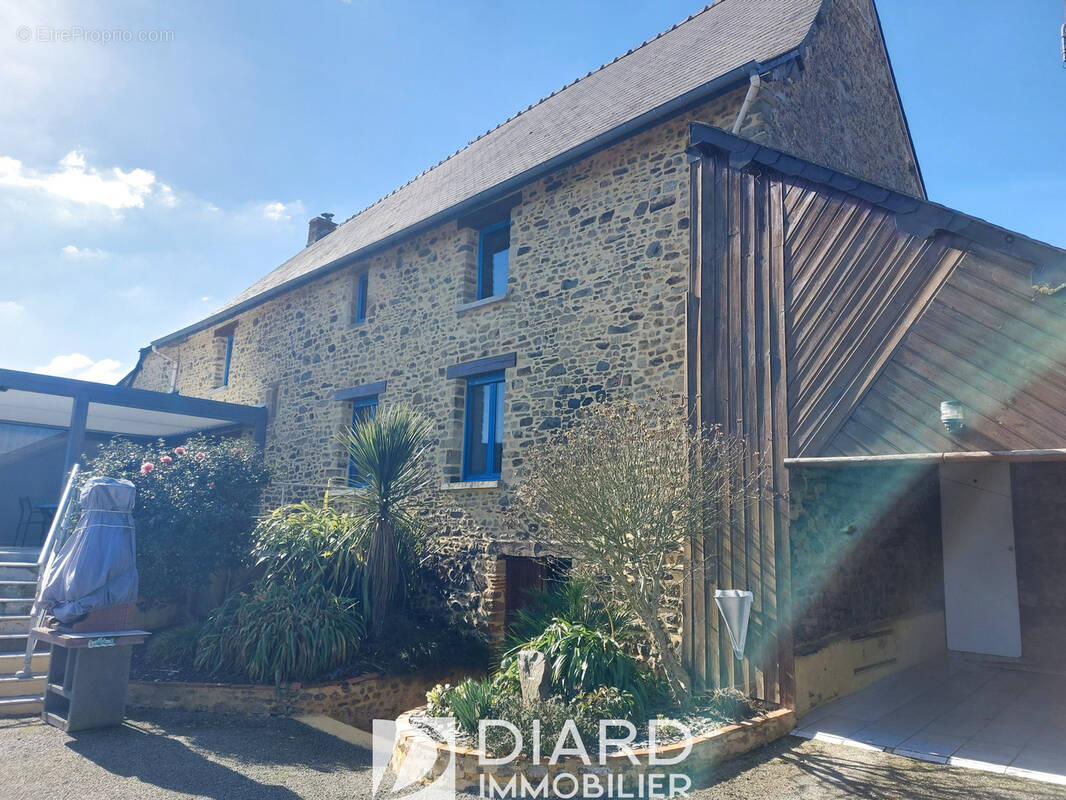 Maison à LA GUERCHE-DE-BRETAGNE