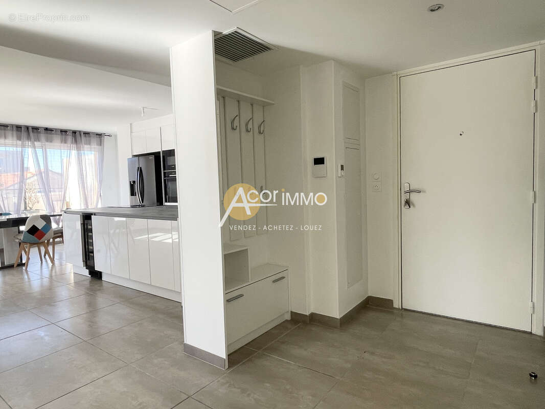 Appartement à HYERES