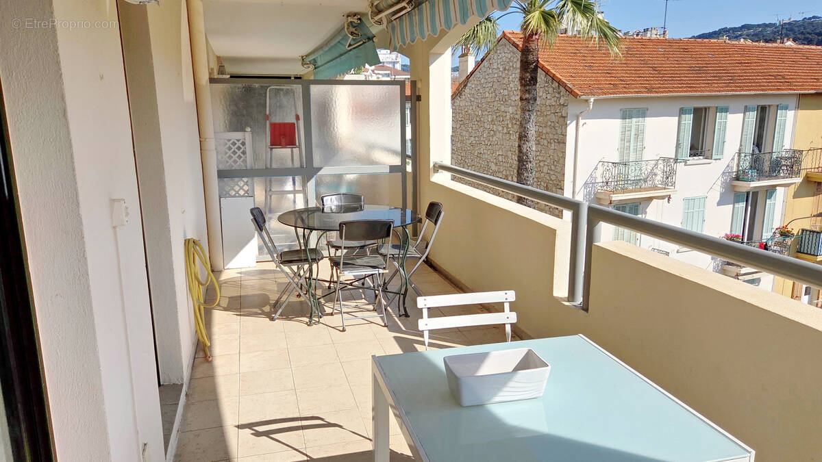 Appartement à CANNES