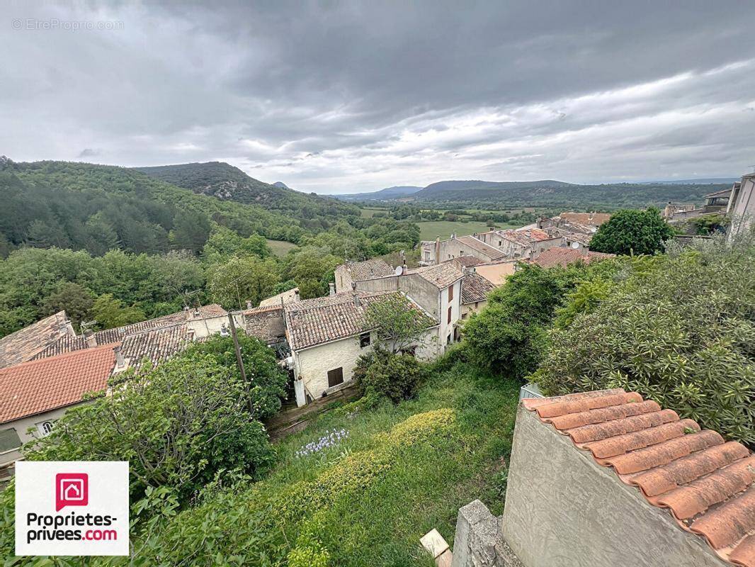 Maison à ESPARRON