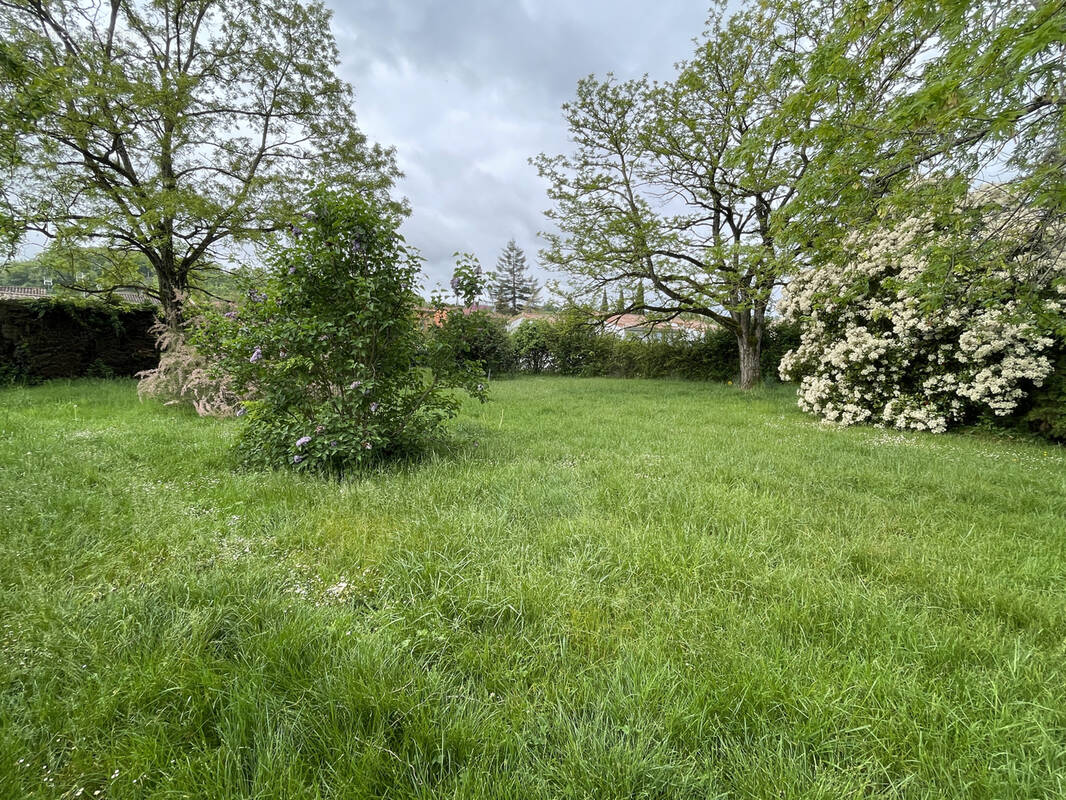 Terrain à LE SEQUESTRE