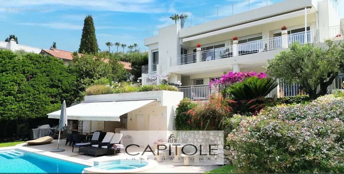 Maison à ANTIBES