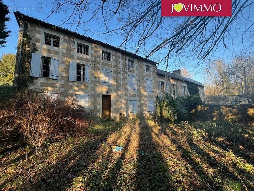 Maison à LHOMMAIZE