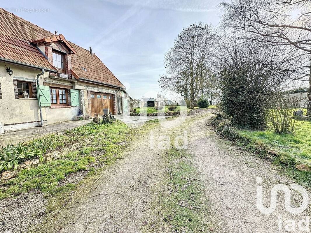 Photo 1 - Maison à ILLIERS-COMBRAY