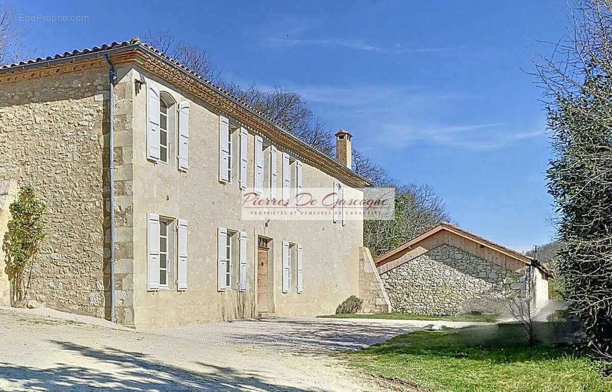ref26970003 - Maison à AUCH