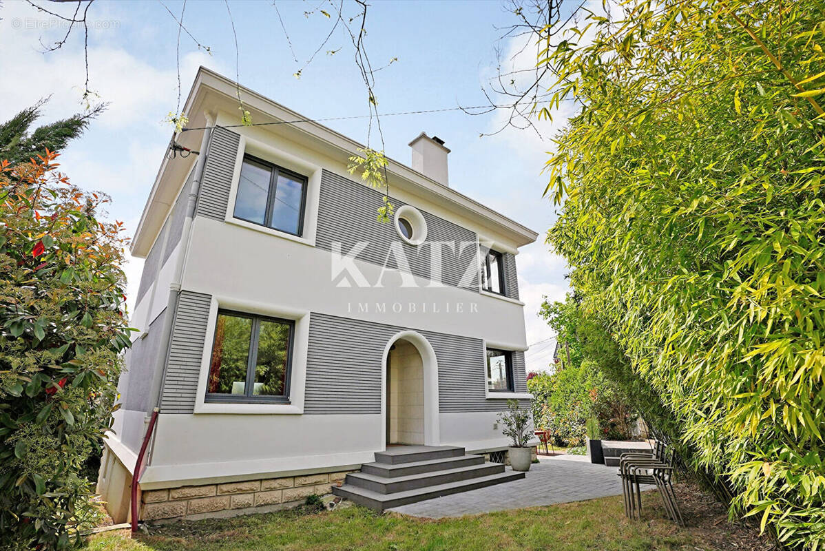 Maison à GARCHES