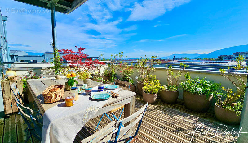 Appartement à SAINT-JULIEN-EN-GENEVOIS