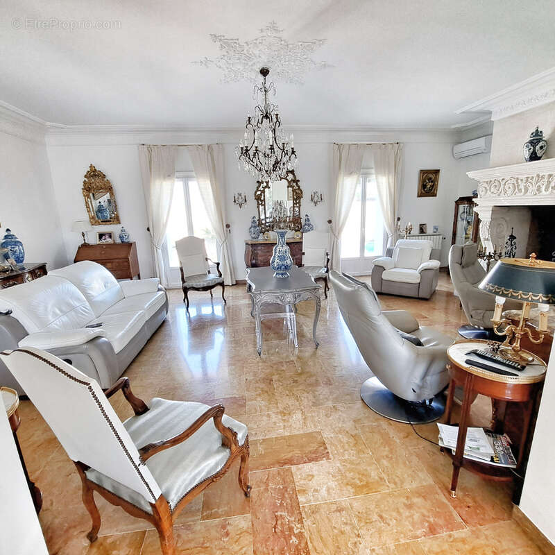 Maison à JUVIGNAC