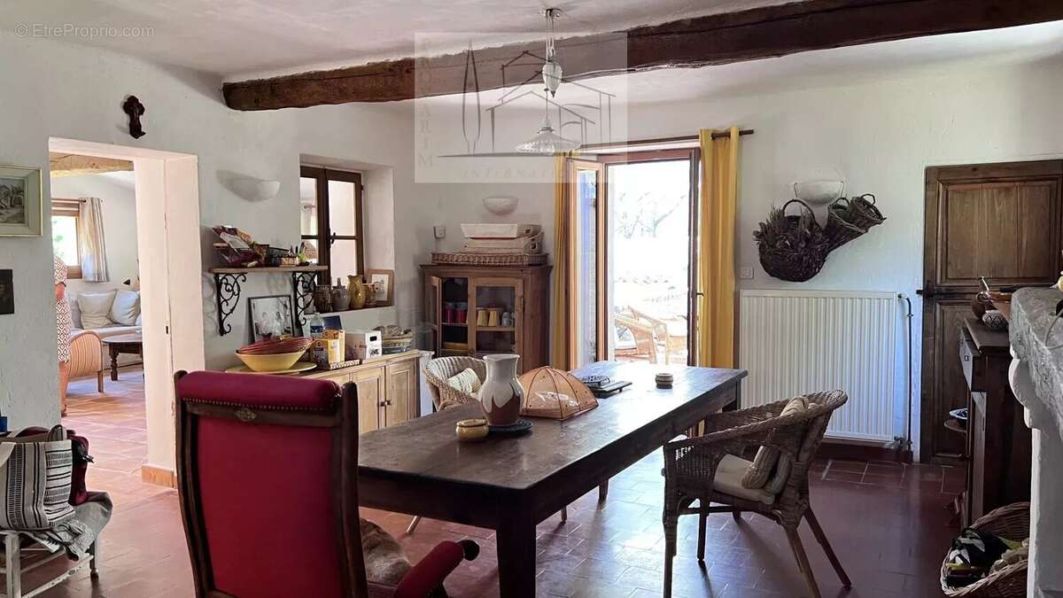 Maison à FAYENCE