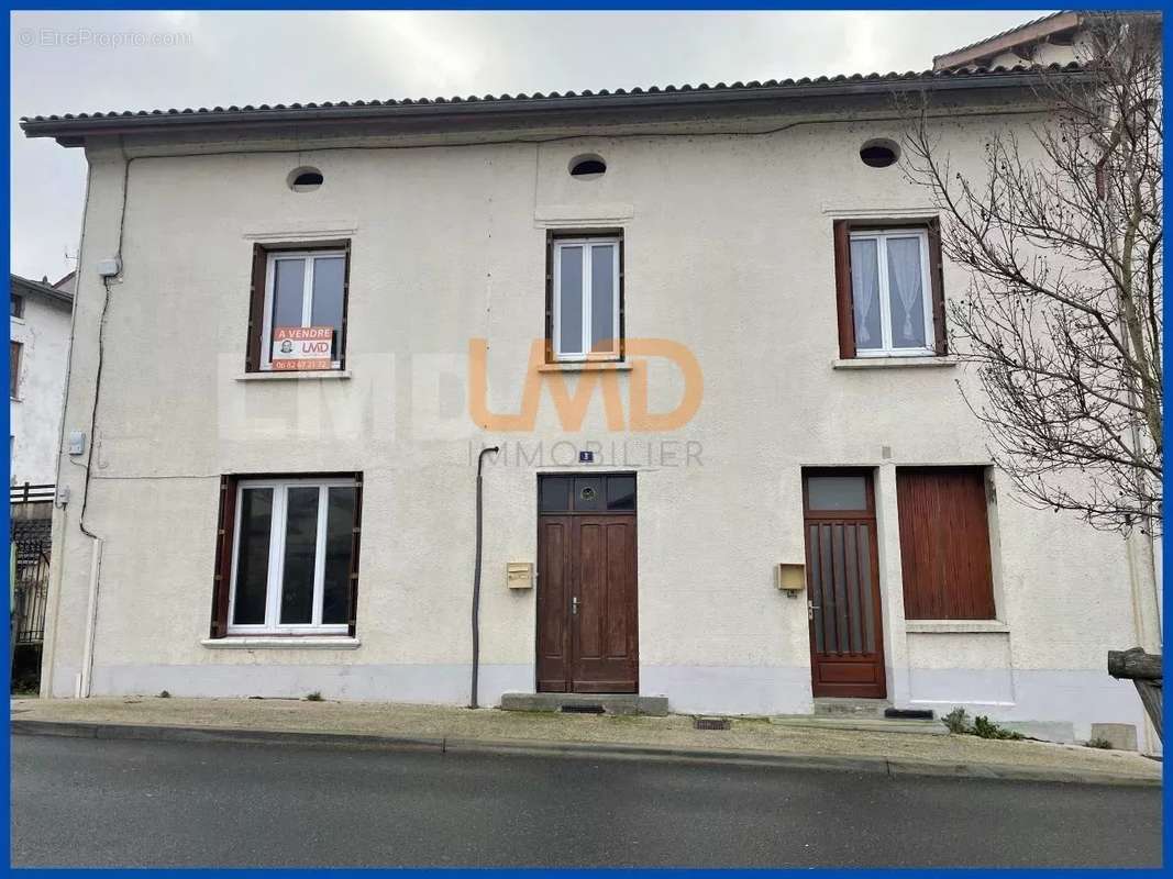 Appartement à AUBIN