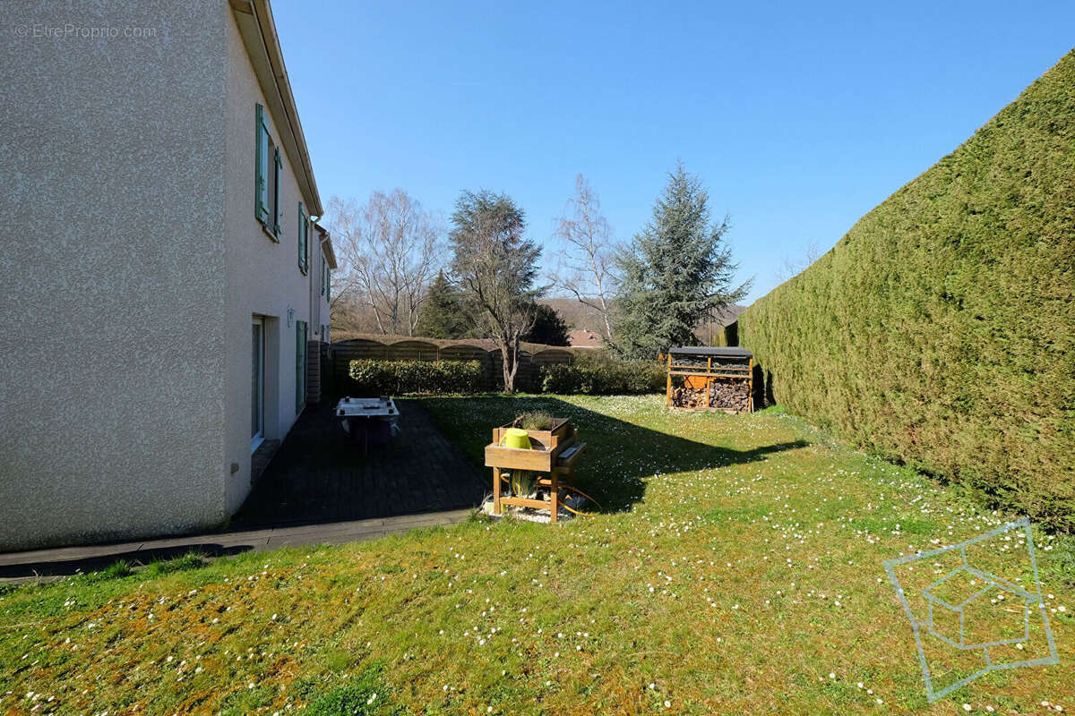 Maison à CHEVREUSE