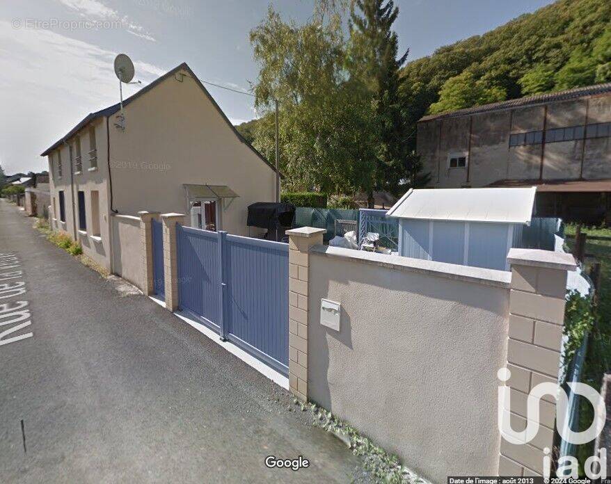 Photo 1 - Maison à LA CHARTRE-SUR-LE-LOIR