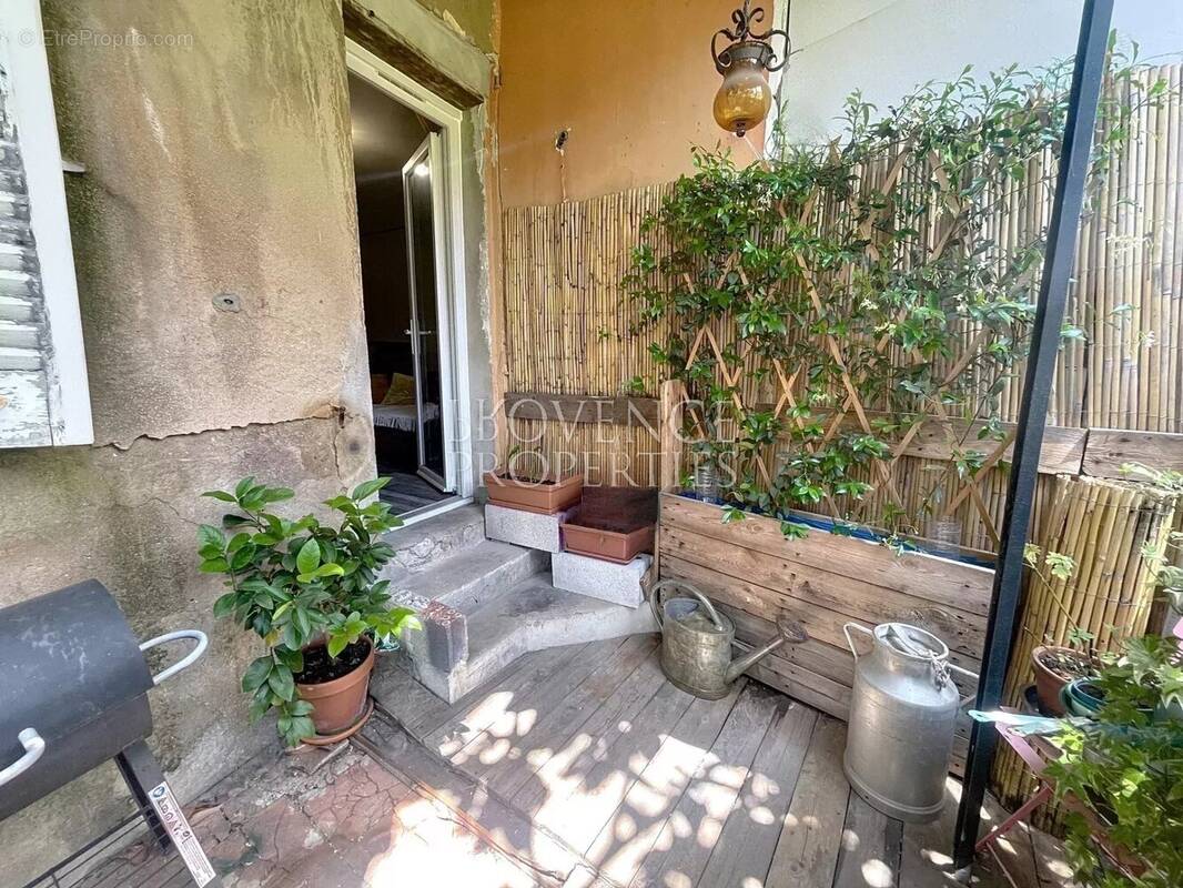 Appartement à BARJOLS
