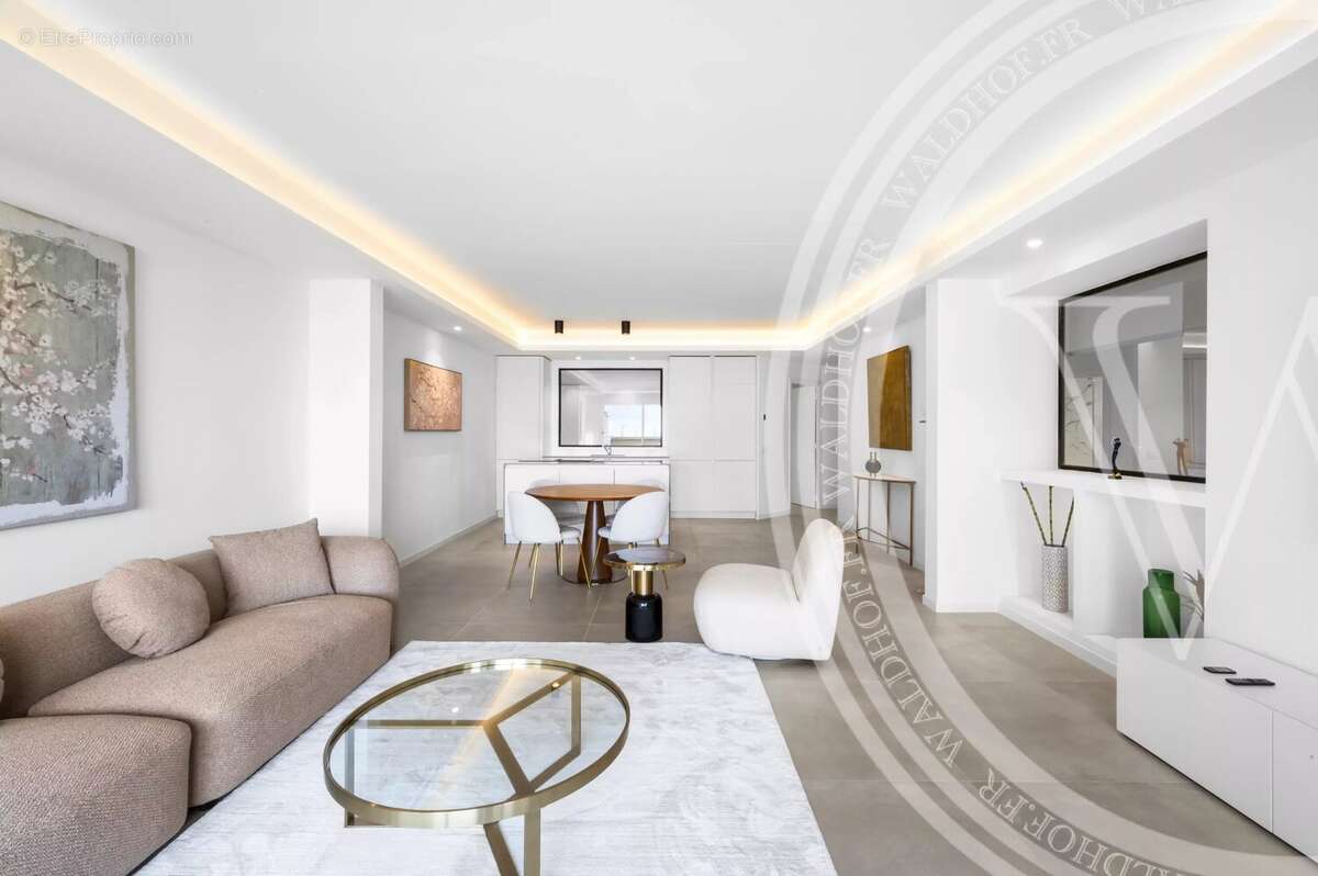 Appartement à ROQUEBRUNE-CAP-MARTIN