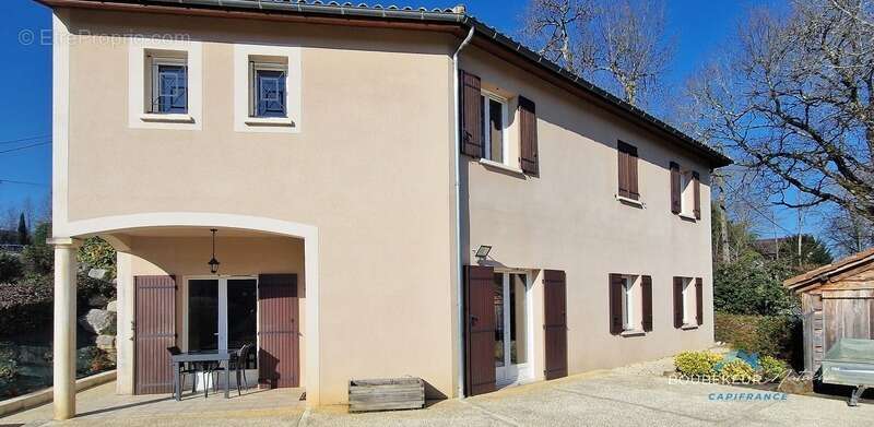 Maison à BEAUMONT-DU-PERIGORD
