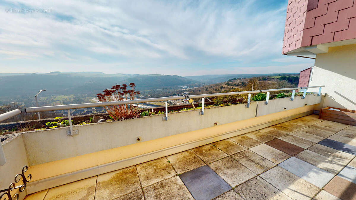 Appartement à TALANT