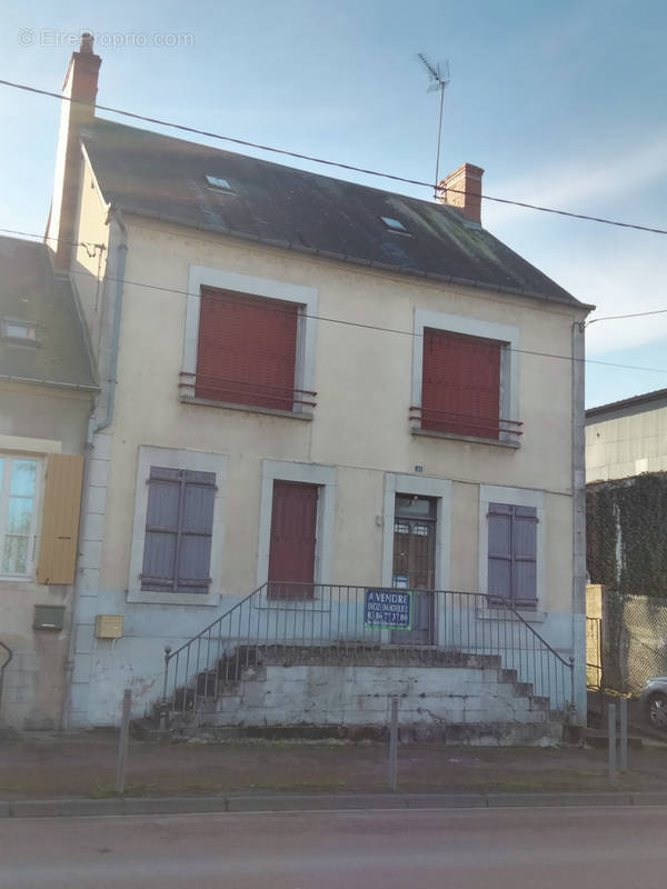 Maison à DECIZE