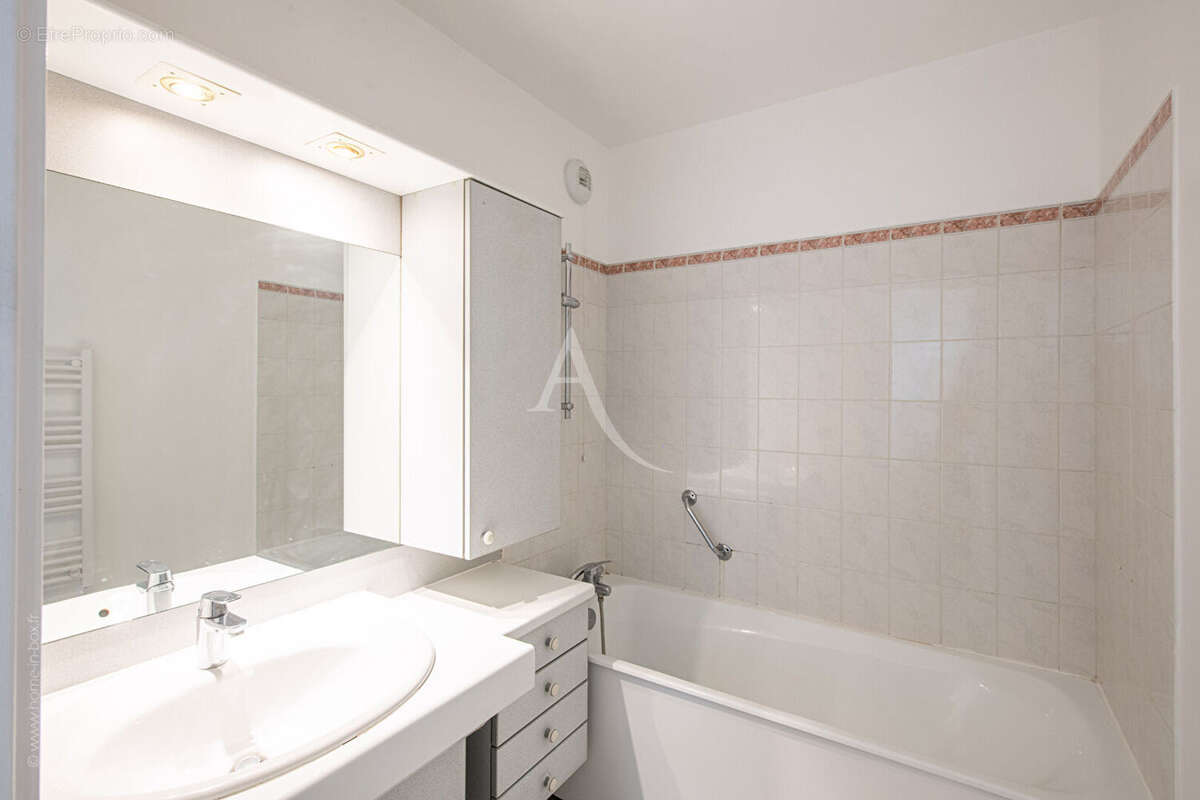 Appartement à SURESNES
