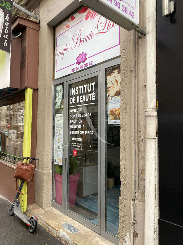 Commerce à LYON-6E