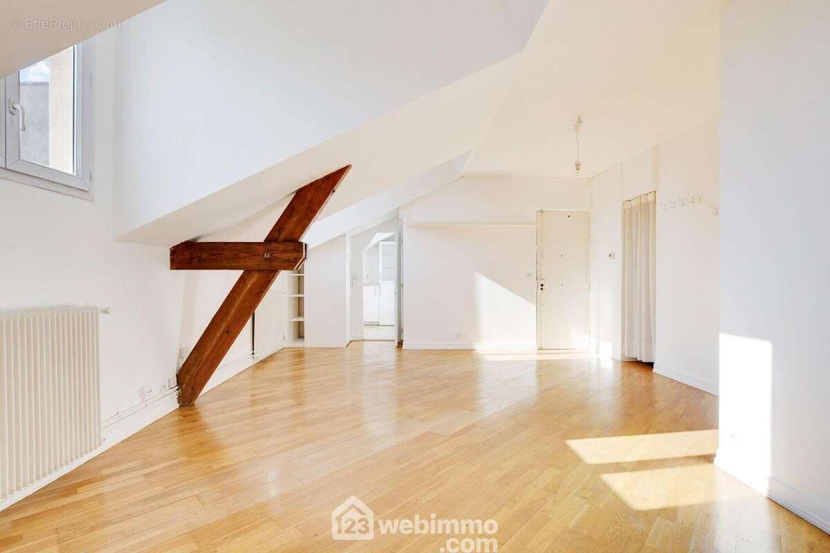 Appartement à SURESNES