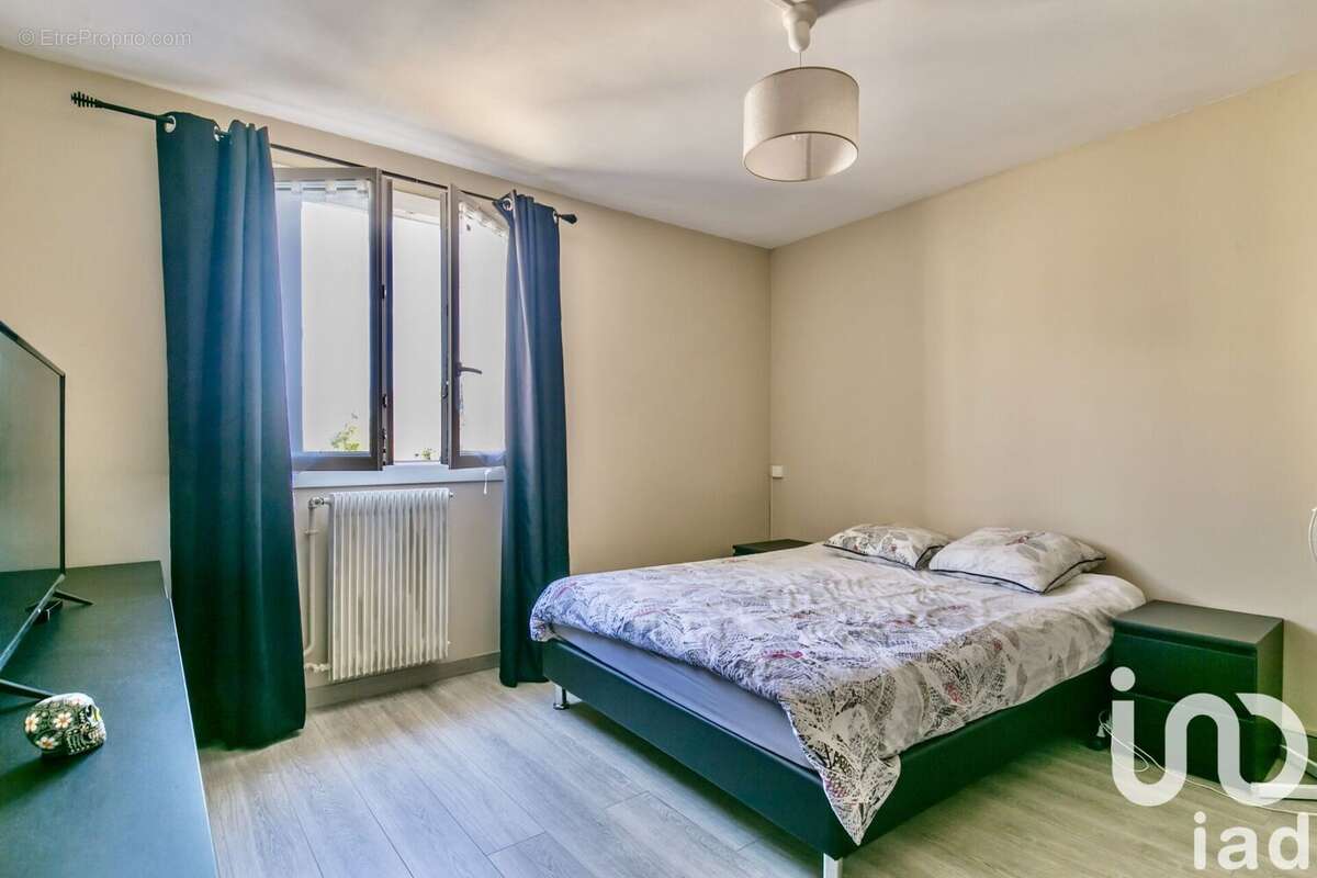 Photo 5 - Appartement à SAINT-MAUR-DES-FOSSES