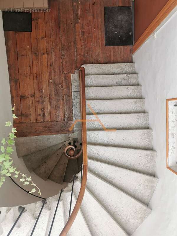 Appartement à DIEULEFIT