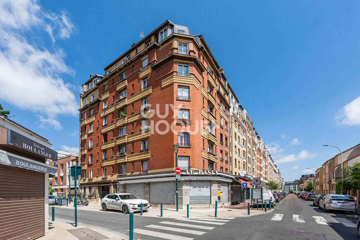 Appartement à GENNEVILLIERS