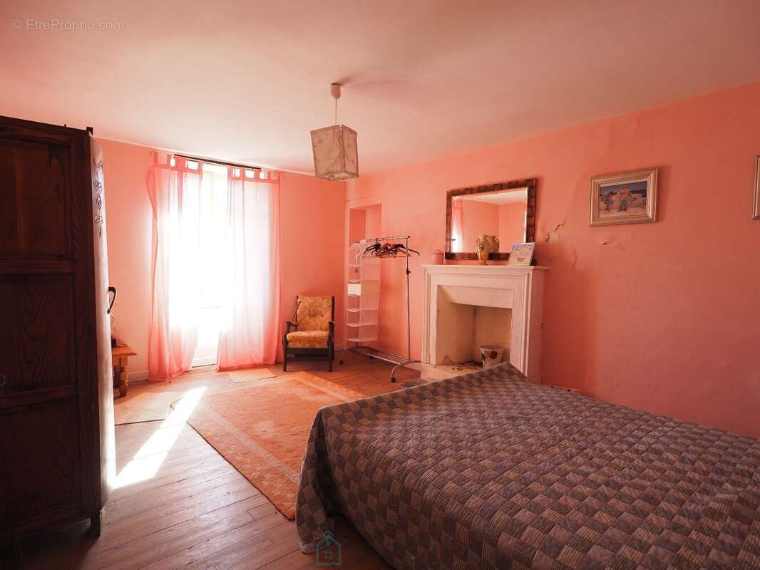 Maison à LOCMALO