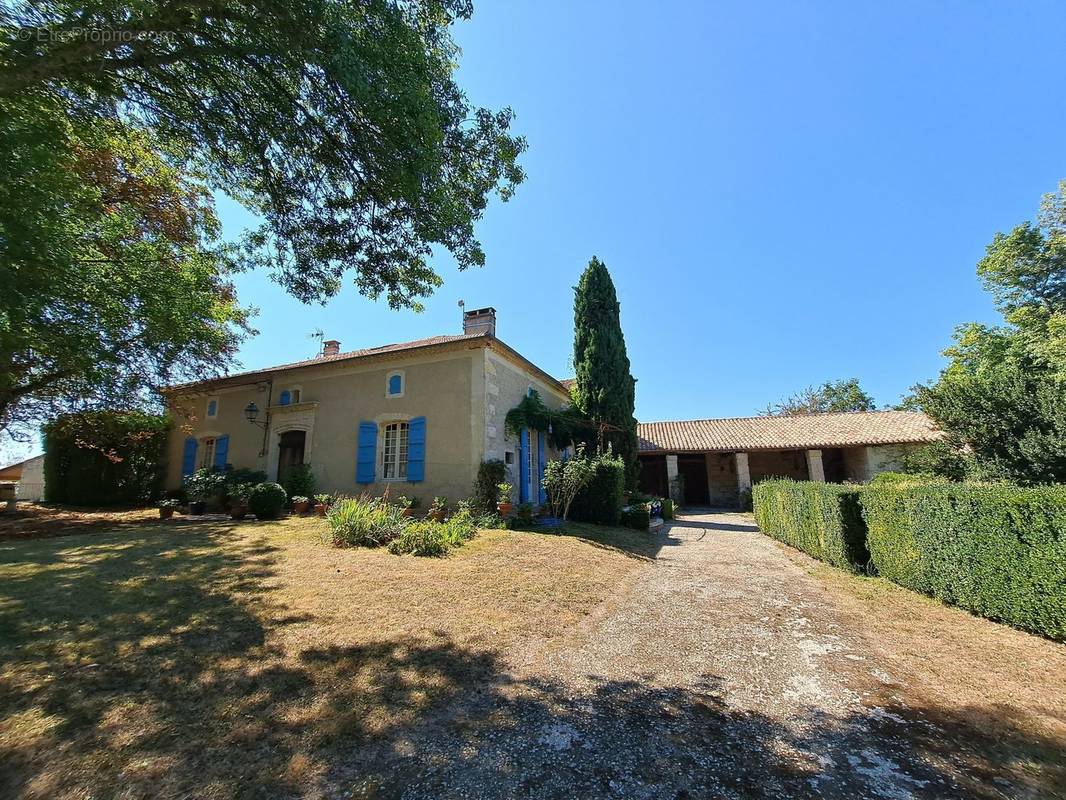 Maison à LECTOURE