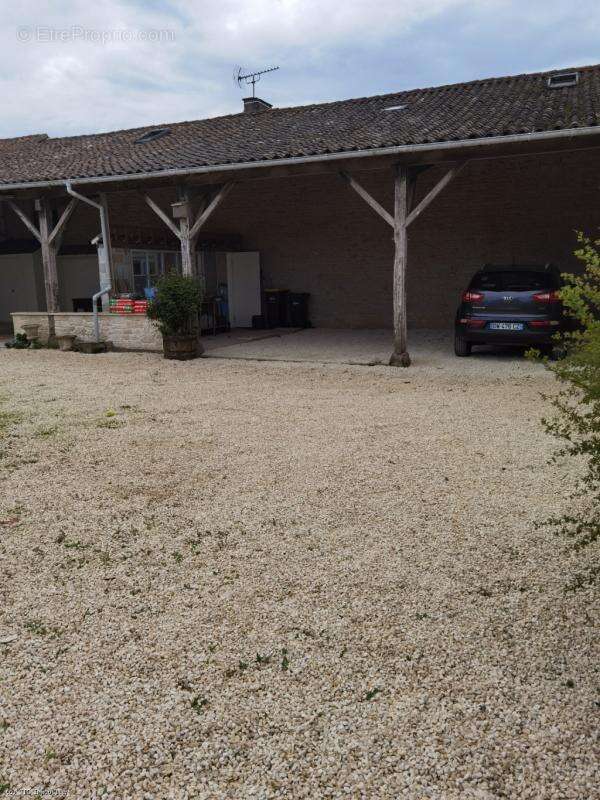 Maison à CIVRAY
