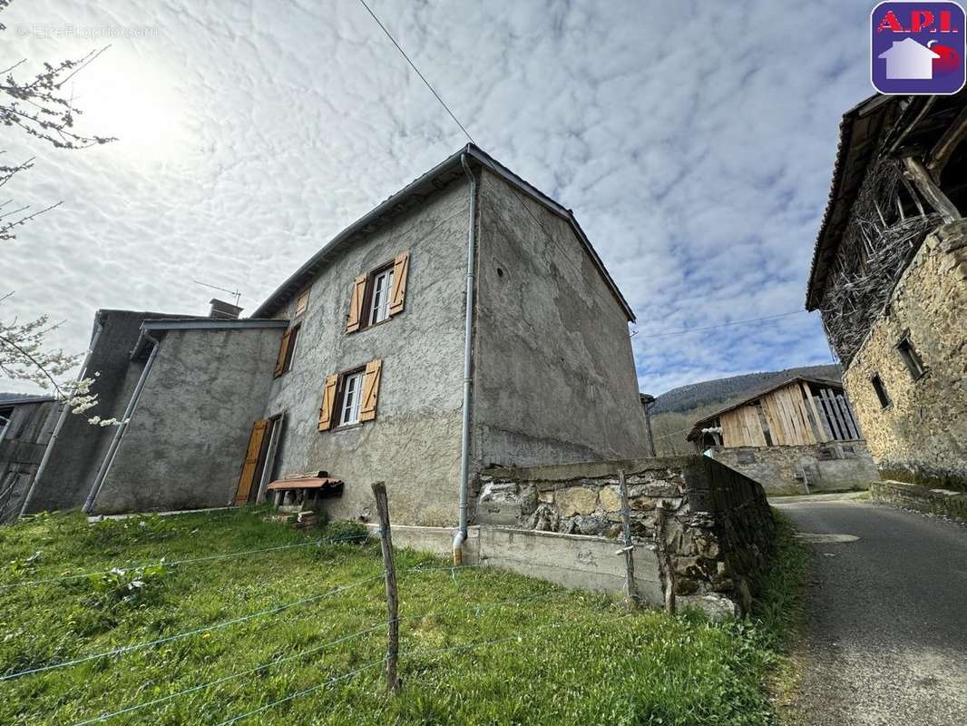 Maison à FOIX