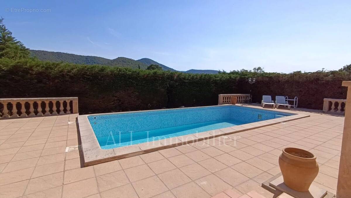 Maison à LA MOLE