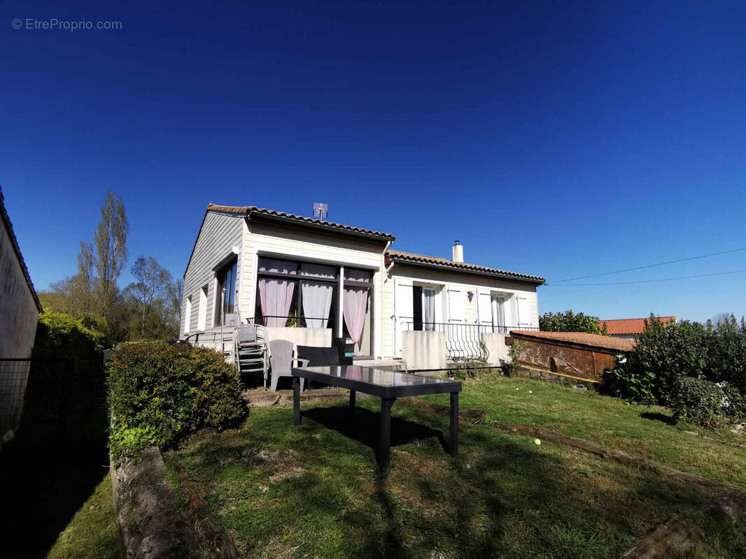 Maison à MEDIS