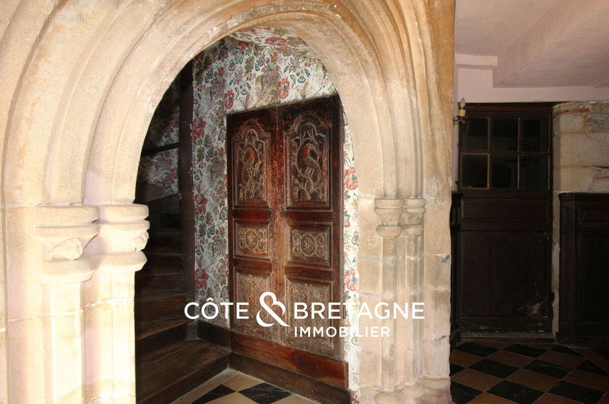 Maison à MERDRIGNAC